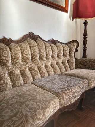 Sofá 3 lugares e Cadeirão em tecido e madeira