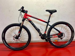 Bicicleta MTB Rockrider 560