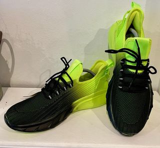 Zapatillas KGG Negras y Verdes/Amarillas