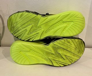 Zapatillas KGG Negras y Verdes/Amarillas