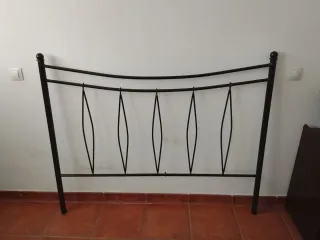 Cabecero de forja negro