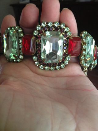 Collana Fatta a Mano Resine Verdi e Rosse Oro