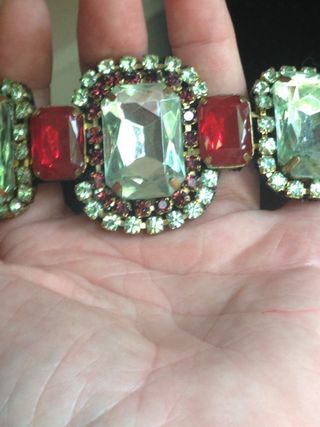 Collana Fatta a Mano Resine Verdi e Rosse Oro