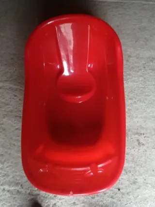 Bañera para bebé roja