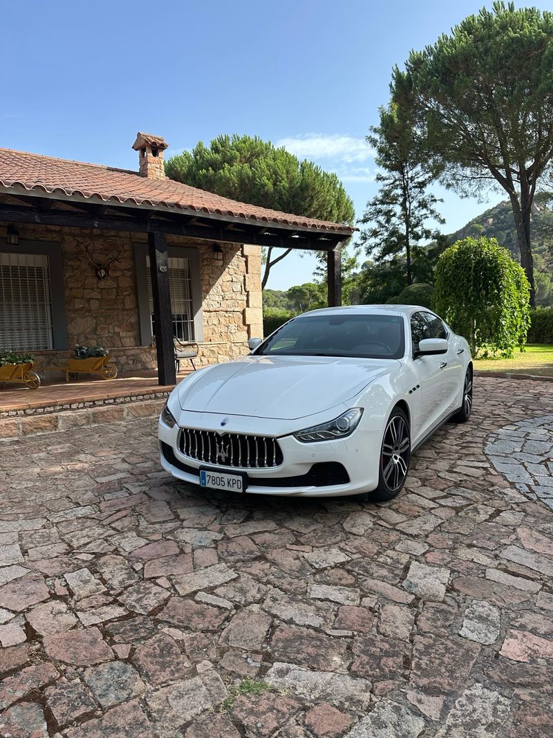 Maserati Ghibli 2016 - foto 1