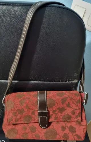 Bolso de mano con estampado floral