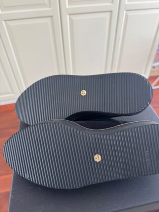 Zapato Oxford Ante Plataforma Negro sin estrenar