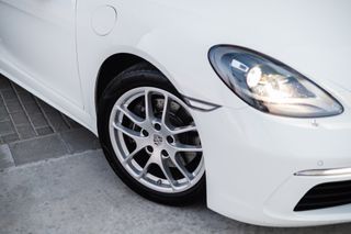 Porsche 718 Cayman (2018)