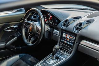 Porsche 718 Cayman (2018)