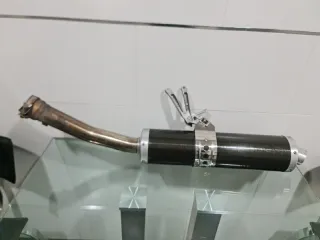 Escape Yamaha R1 1998-1999 Carbono