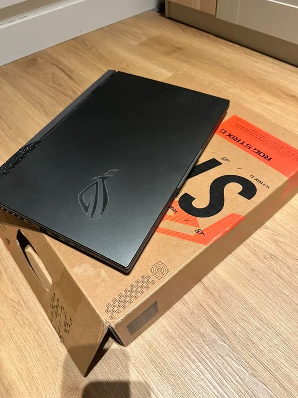 ASUS ROG Strix G16 afbeelding 2