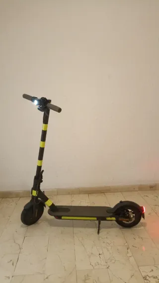 Patinete Eléctrico Xiaomi 1S + Recambios