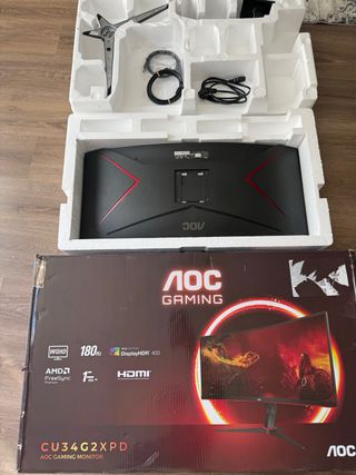 Monitor Curvo AOC Gaming 34 180Hz