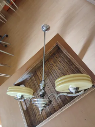 Lámpara antigua de techo