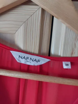 Vestido NAF NAF rojo cóctel