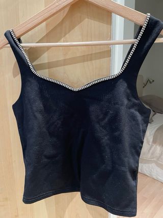 Top negro de tirantes mujer