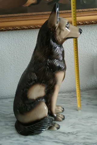 Figura Perro Pastor Alemán Cerámica