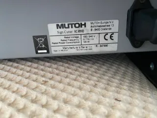 Plotter de corte Mutoh SC-850 + vinilos