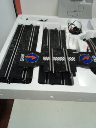 Scalextric Compact Loopinator