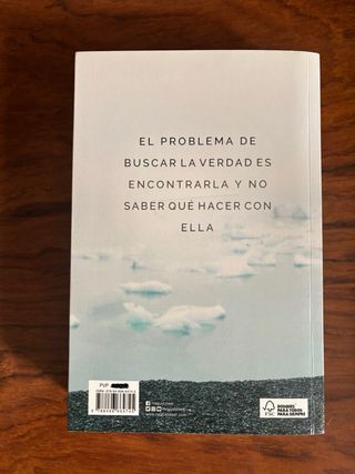 Libro Tierra de Eloy Moreno