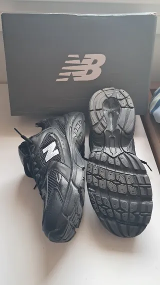 New Balance 530 Talla 41 Nuevas