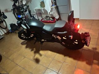 Moto Keeway Cruiser Negra Manual
