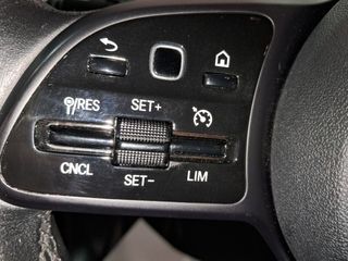 Mercedes GLB 180 d 5d