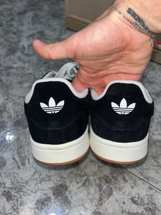 Adidas Campus Negras y Blancas