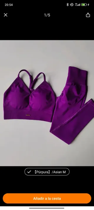 Conjunto deportivo morado