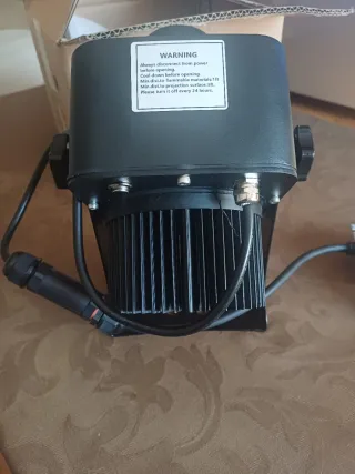 Proyector LED para logos  ¡¡Sin estrenar!!