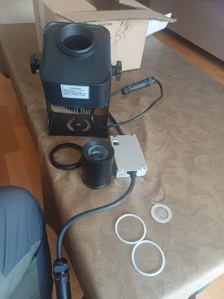 Proyector LED para logos  ¡¡Sin estrenar!!