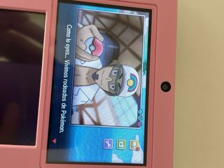 Nintendo 2DS Rosa + Caricabatterie + Scheda 64GB