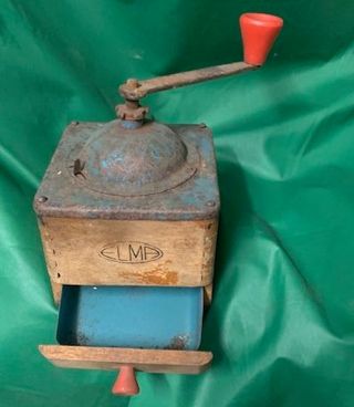 Molinillo de café antiguo madera y metal