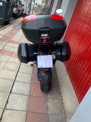 Ducati Multistrada 1200 S 2016 Roja