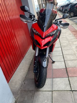 Ducati Multistrada 1200 S 2016 Roja