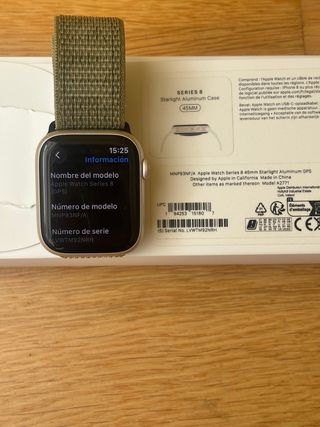 Apple Watch Series 8 45mm + 2 cinturini