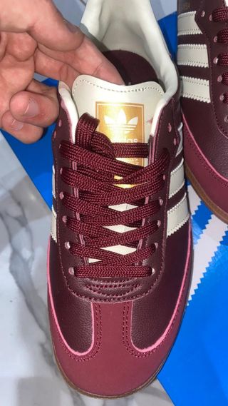Adidas Samba OG Borgoña
