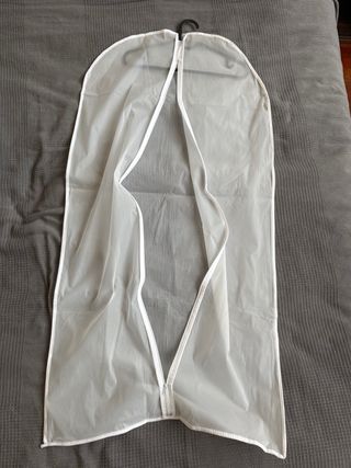 Custodie protettive abiti trasparenti