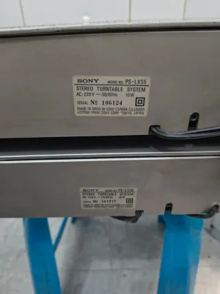 Dos Tocadiscos PS-LX55