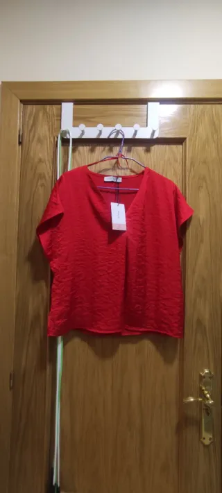 Blusa roja talla S