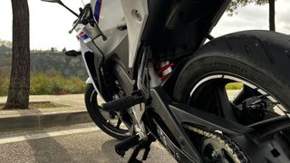 Honda CBR 125 R Blanca