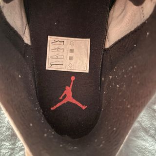 Jordan 3 Retro Cement Grey