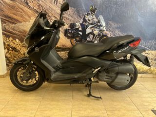 Yamaha XMAX 125