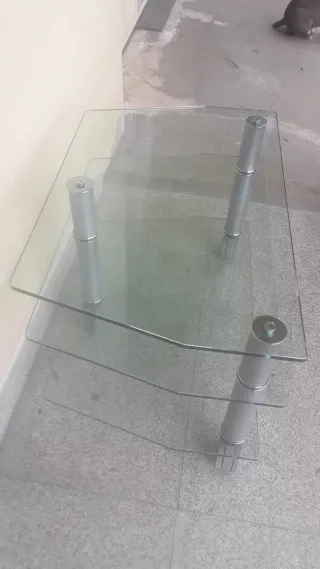 Mesa TV cristal 3 baldas