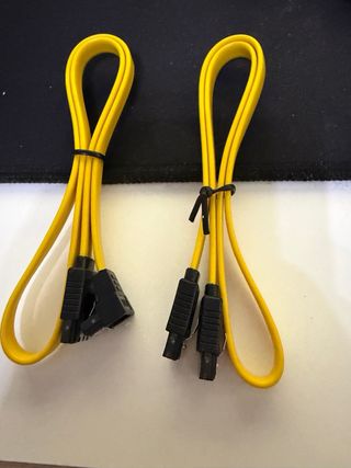 Servidor NAS ProxMox TrueNAS 32GB RAM i3 8 bahías