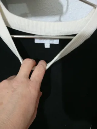 Jersey negro y blanco mujery pantalón , negro y bl