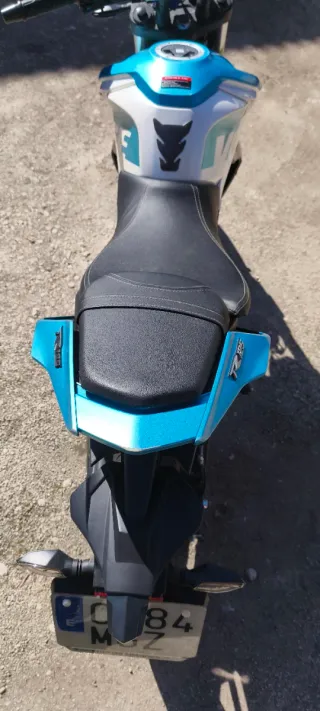 Moto Voge 125R Negra/Azul