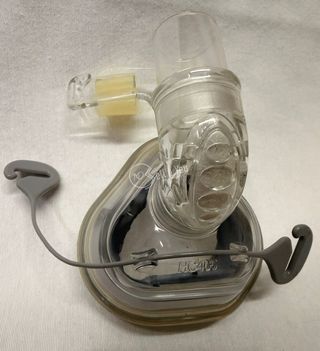 Ventilatore medico Respironics per apnee notturne