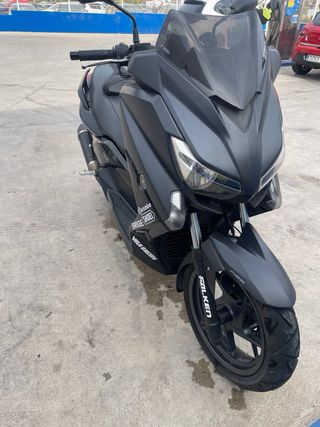 Yamaha XMAX 125 Iron Max Negra
