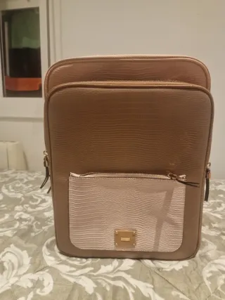 Bolso portátil beige y rosa